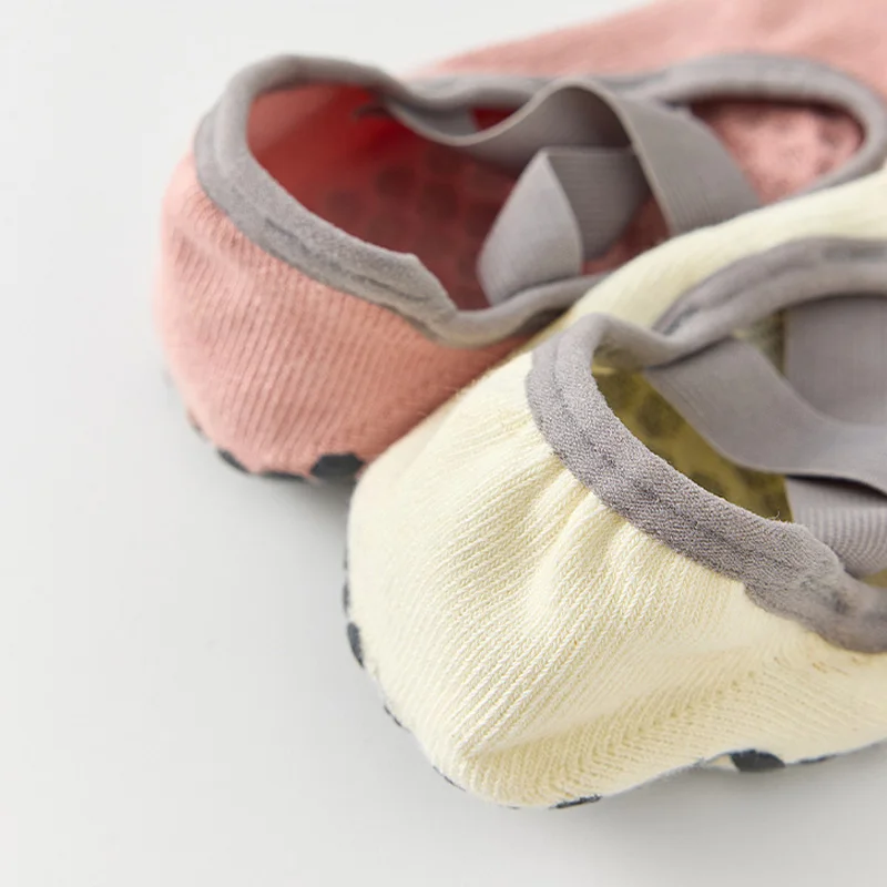 5/10 paires de chaussettes de  - Pilates Yoga And Gym avis et prix